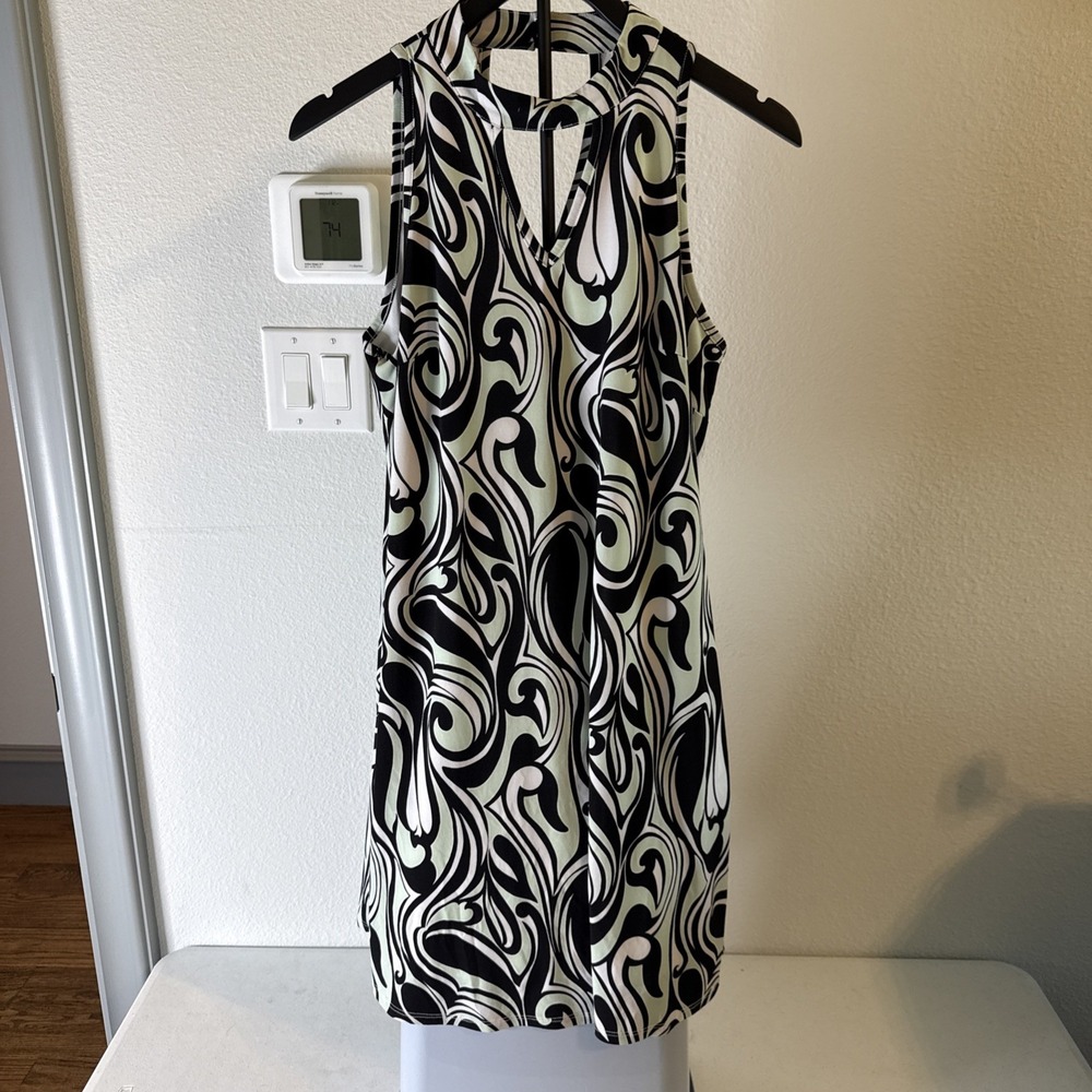 Cato Women's Swirl Pattern Halter Swing Dress Multicolored Size M